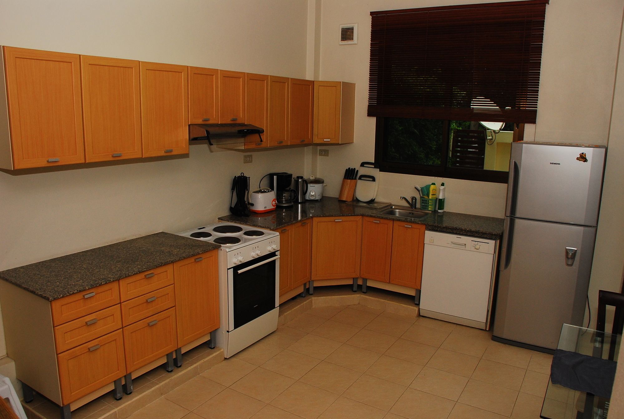 Thai Paradise South Residence Ча Ам Екстериор снимка